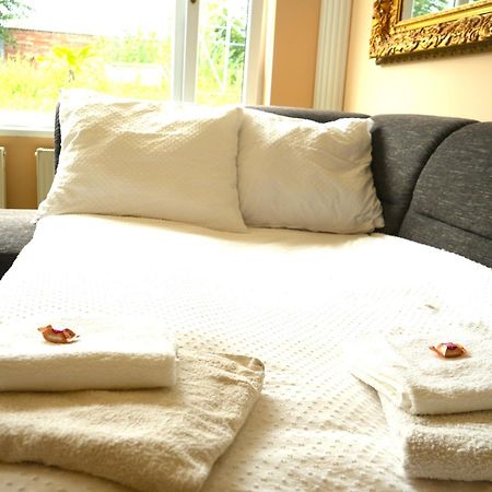 Oslip Dreamly Suites מראה חיצוני תמונה